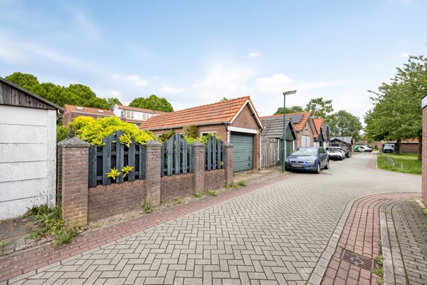 Medium property photo - Doctor Slotemaker de Bruïnestraat 31, 3904 CA Veenendaal