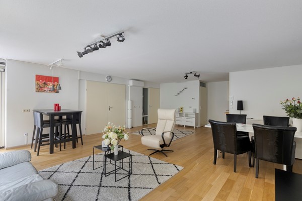 For sale: Rhenendael 60, 3911 RM Rhenen