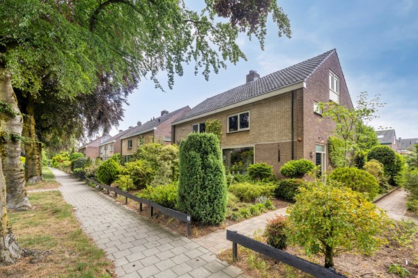 Beukenlaan83911XKRhenen-01.jpg