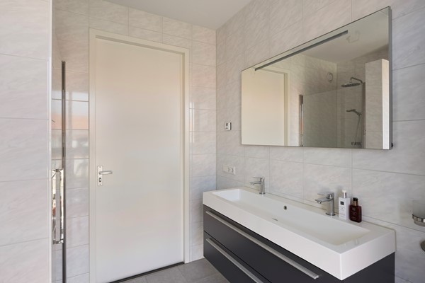 Ambachtsstraat413903AJVeenendaalNL-19.jpg