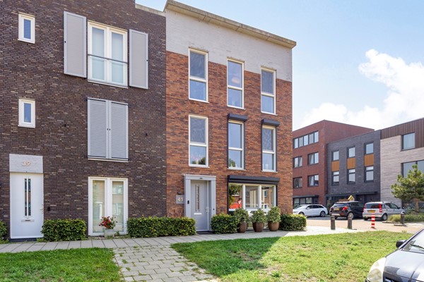 Ambachtsstraat413903AJVeenendaalNL-02.jpg