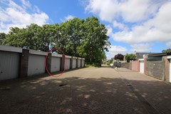 omcirkeld box 76.jpg