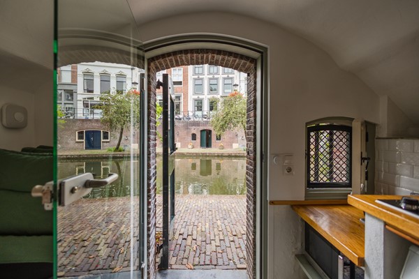 Medium property photo - Oudegracht, 3511 AN Utrecht