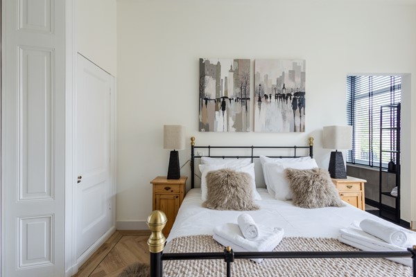 Medium property photo - Schroeder van der Kolkstraat, 3511 HR Utrecht