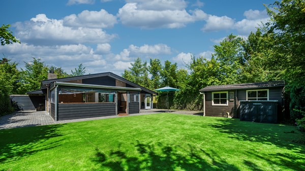 Medium property photo - Oostweg 2-4, 4305 NA Ouwerkerk