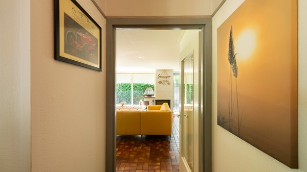 Medium property photo - Oostweg 2-4, 4305 NA Ouwerkerk