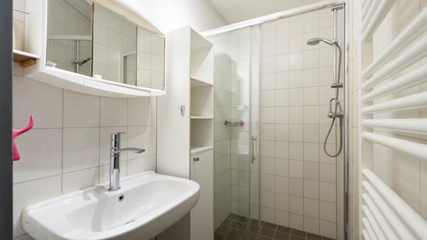 Medium property photo - Oostweg 2-4, 4305 NA Ouwerkerk