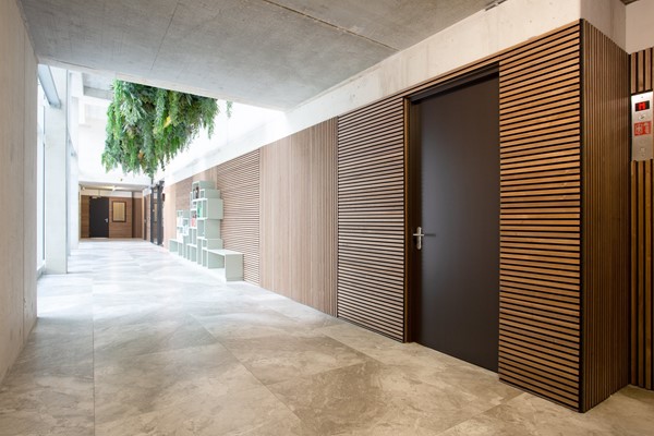 Medium property photo - Postjesweg 242, 1061 AX Amsterdam
