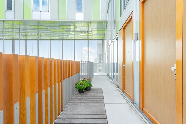 Medium property photo - Postjesweg 242, 1061 AX Amsterdam
