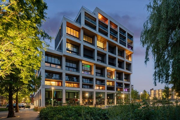 Medium property photo - Postjesweg 242, 1061 AX Amsterdam