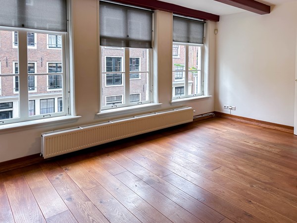 Medium property photo - Binnen Brouwersstraat 24A, 1013 EG Amsterdam