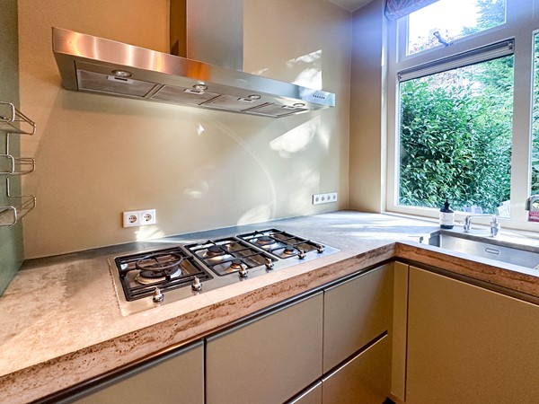 Medium property photo - Hoofdweg 54, 1058 BD Amsterdam