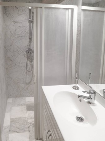 Medium property photo - Oudezijds Voorburgwal 183V2, 1012 EW Amsterdam