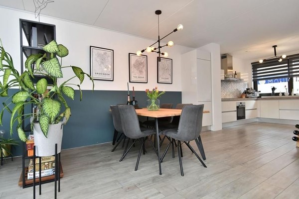 Medium property photo - Amstelstraat 33, 2515 XM Den Haag