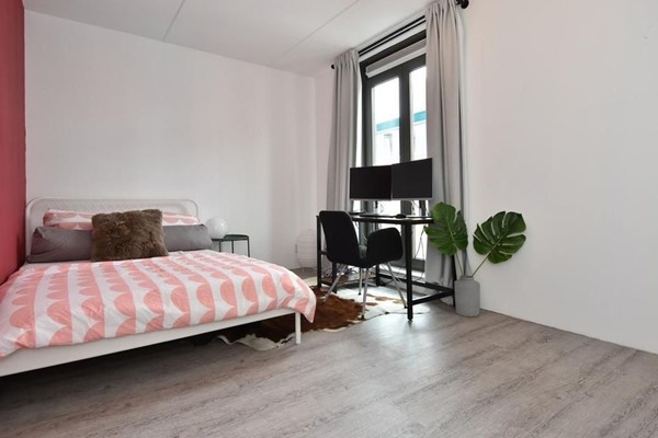 Medium property photo - Amstelstraat 33, 2515 XM Den Haag