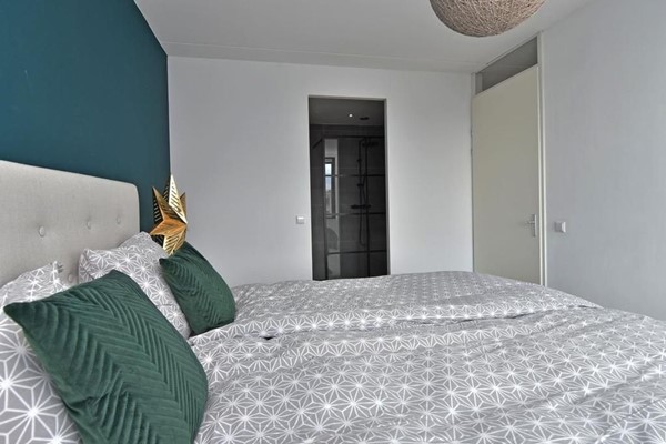 Medium property photo - Amstelstraat 33, 2515 XM Den Haag