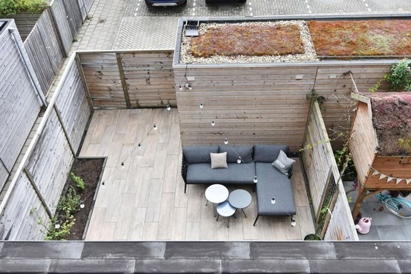 Medium property photo - Amstelstraat 33, 2515 XM Den Haag