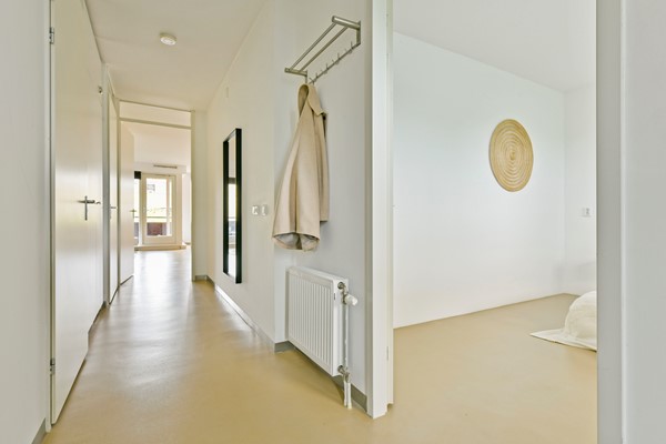 Medium property photo - Leeuwendalersweg 668, 1061 BK Amsterdam