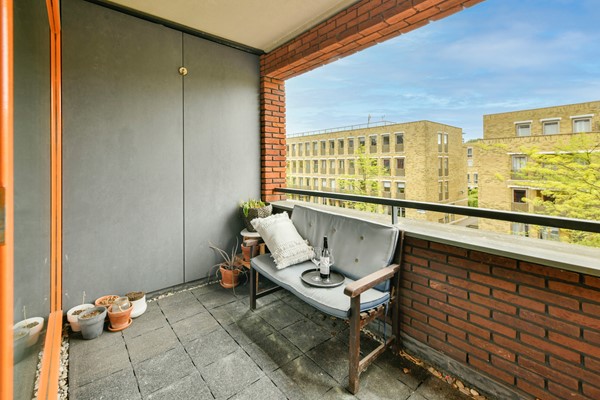 Medium property photo - Leeuwendalersweg 668, 1061 BK Amsterdam