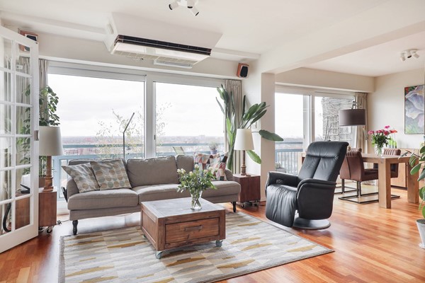 Medium property photo - Burgemeester Hogguerstraat 1159, 1064 EK Amsterdam