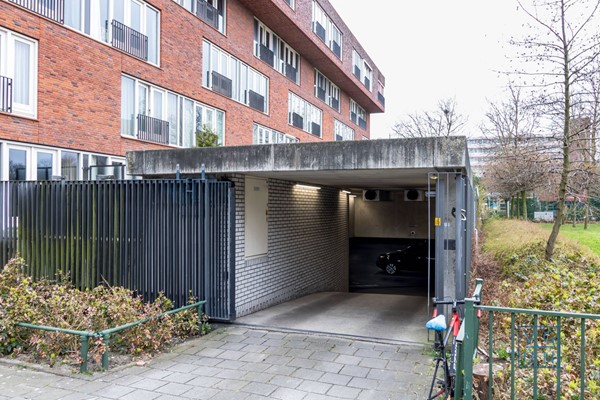 Medium property photo - Theodoor van Hoytemastraat 51, 1062 CG Amsterdam