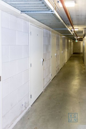 Medium property photo - Theodoor van Hoytemastraat 51, 1062 CG Amsterdam