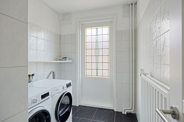 Medium property photo - Stadhouderslaan 64, 3116 HS Schiedam