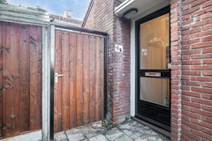Sold subject to conditions: Jan H. van Linschotenstraat 6, 7532 ZA Enschede