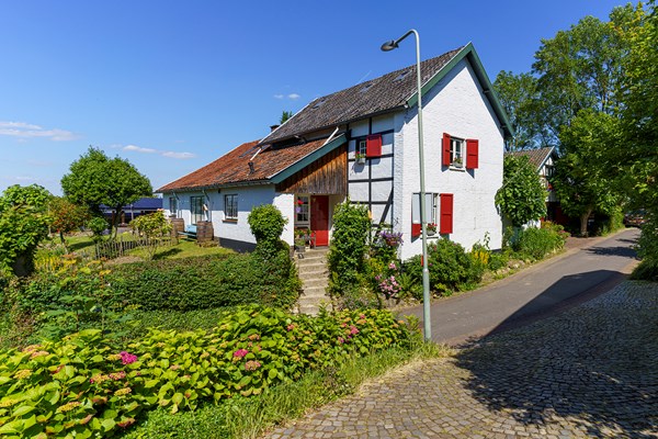 Verkocht: Boeienstraat 1, 6285 AE Epen