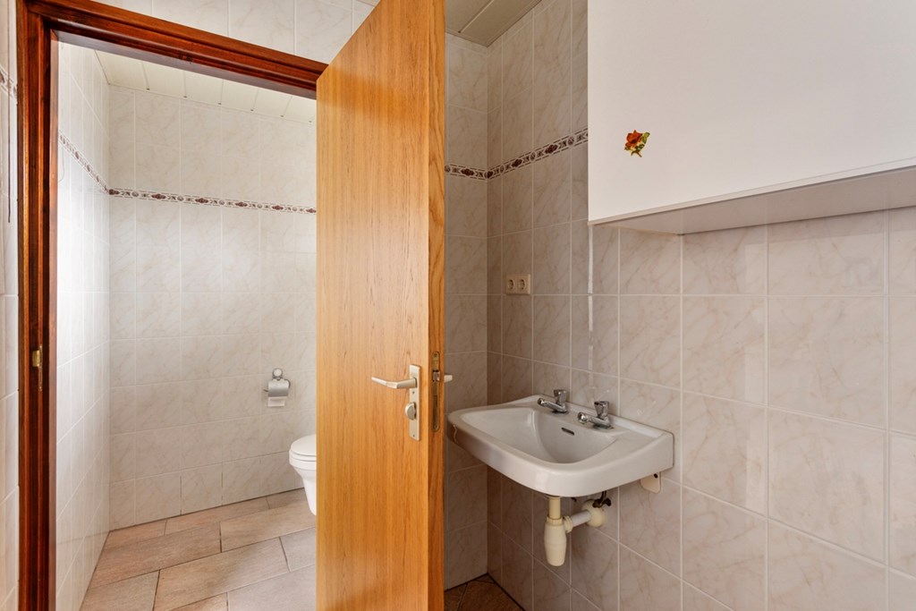 Deckersstraat11Leveroy52.jpg Deckersstraat11Leveroy52.jpg