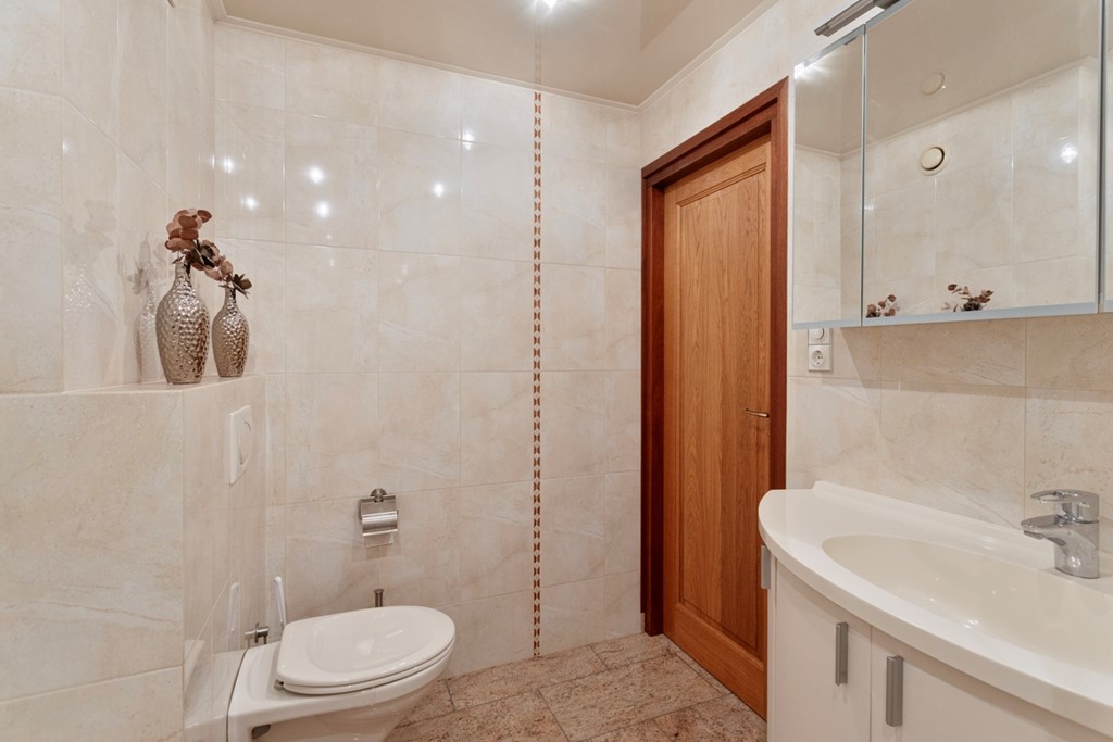 Deckersstraat11Leveroy60.jpg Deckersstraat11Leveroy60.jpg