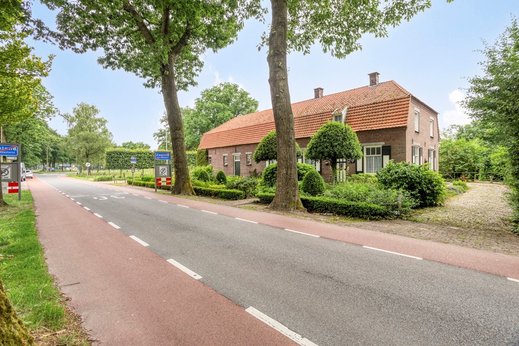 Eikenbussel315689AAOirschot-04.jpg Eikenbussel315689AAOirschot-04.jpg