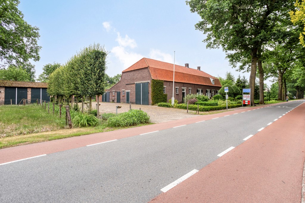 Eikenbussel315689AAOirschot-06.jpg Eikenbussel315689AAOirschot-06.jpg