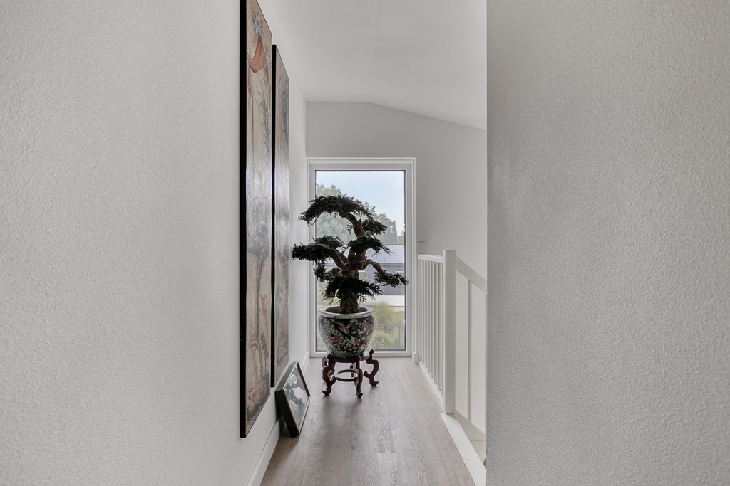 DenDrul19r1165439NRLinden-25.jpg DenDrul19r1165439NRLinden-25.jpg