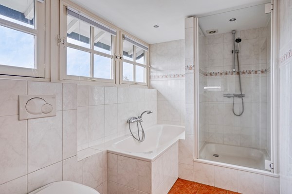 Medium property photo - Spitsbergerweg 3, 5346 JK Oss