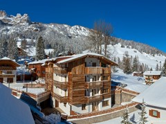 W3: Nuovo appartamento con tre ampi balconi immerso nel cuore delle Dolomiti - Foto 1