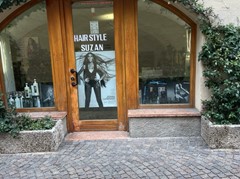 Cedesi attività: Parrucchiere in centro storico di Bolzano - Foto 1