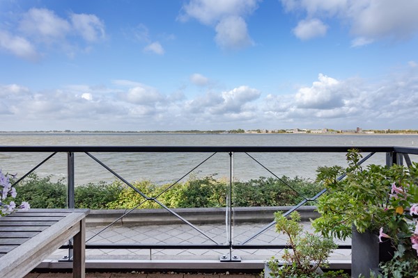 Medium property photo - Visserseiland 173, 1621 AA Hoorn