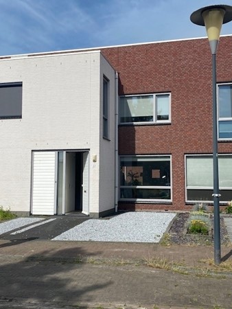 Onder optie: Zeer fijne woning in de nieuwbouwwijk Keelpark in Veldhoven! 