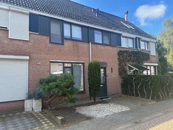 Onder optie: Dr. Knippenberghof 36, 5709EE Helmond