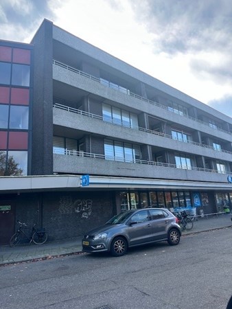 Onder optie: Appartement per direct beschikbaar, enkel voor studenten! Bij voorkeur PHD. 