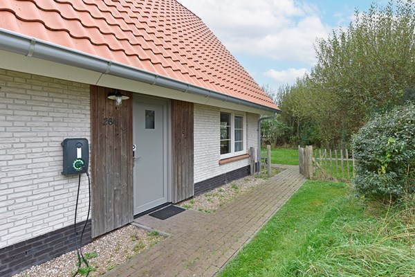 Medium property photo - Zeedijk 24-264, 4504 PN Nieuwvliet