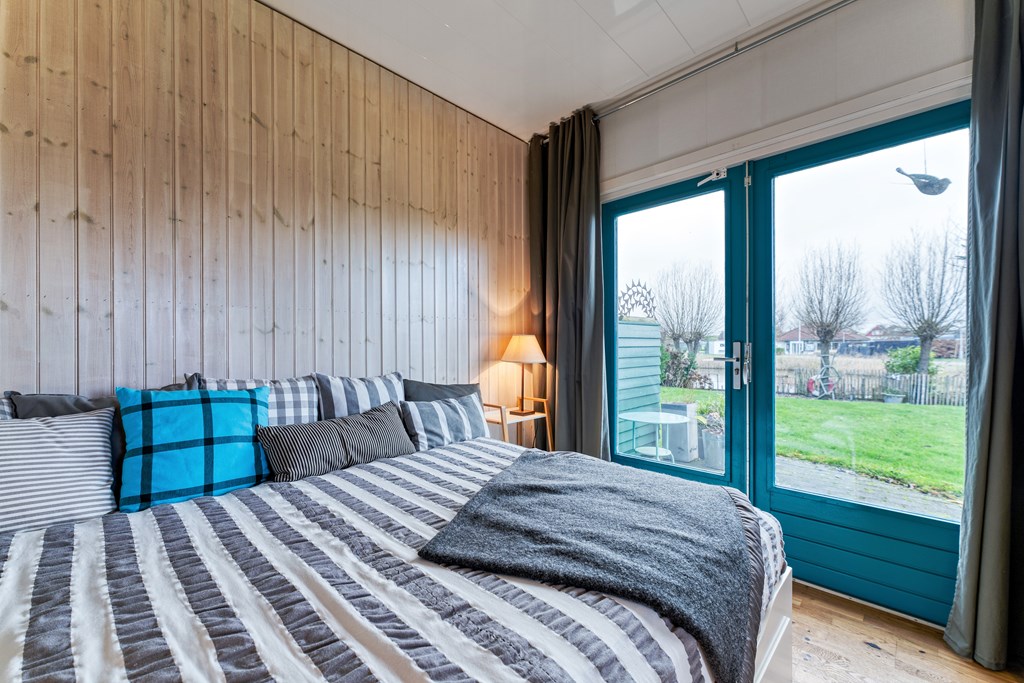 img-16.jpg img-16.jpg