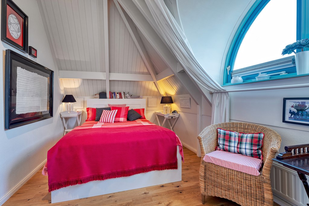 img-21.jpg img-21.jpg