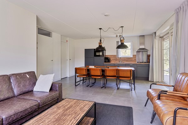 Medium property photo - Zeedijk 24-307, 4504 PN Nieuwvliet