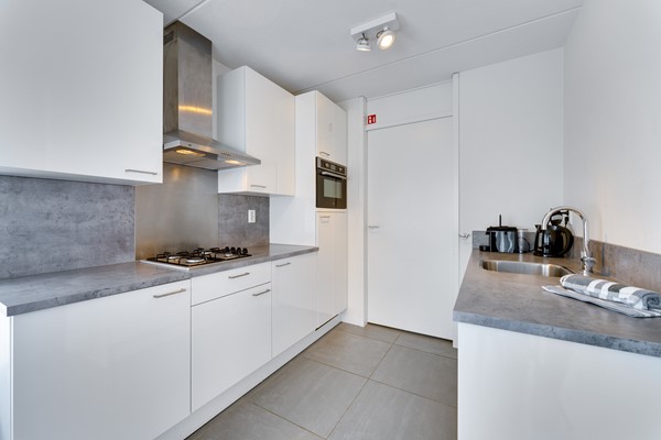 Medium property photo - Zeedijk 24-365, 4504 PN Nieuwvliet