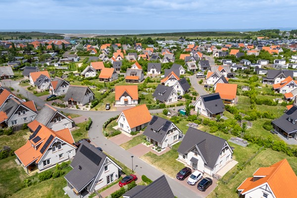 Medium property photo - Zeedijk 24-365, 4504 PN Nieuwvliet