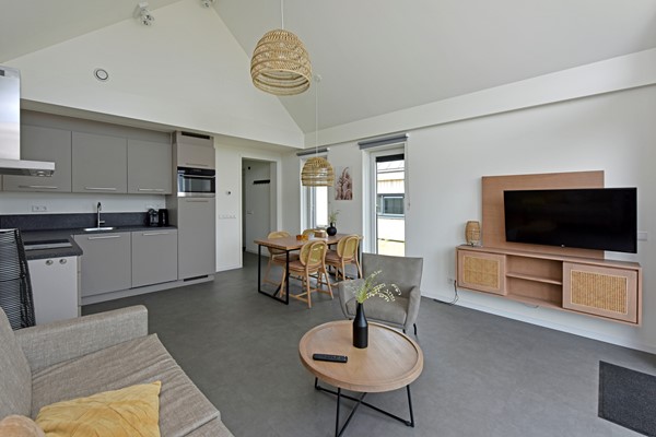 Medium property photo - Langeweg 112-424, 4511 RN Breskens