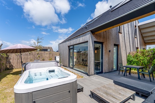 Medium property photo - Lampsinsdijk 8-111, 4504 RA Nieuwvliet