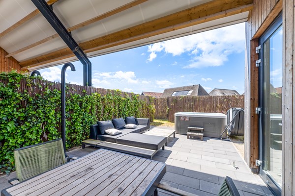 Medium property photo - Lampsinsdijk 8-111, 4504 RA Nieuwvliet